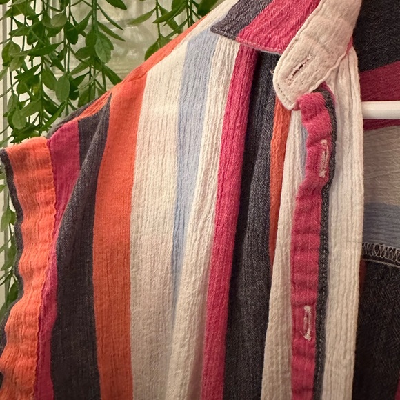 Multi-Colored Oversized Button Down - Picture 3 of 3